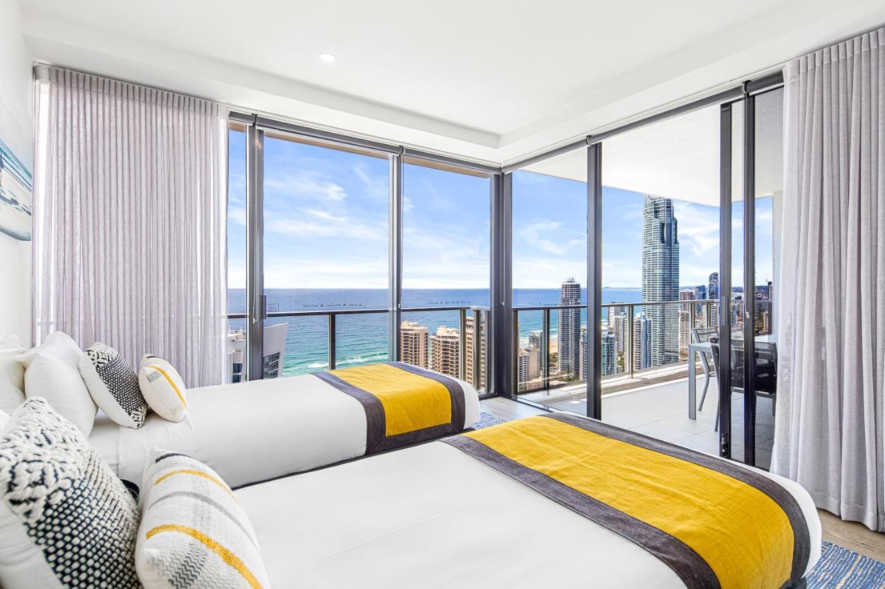 Holiday Holiday Circle On Cavill Apartments โกลด์โคสต์ ภายนอก รูปภาพ