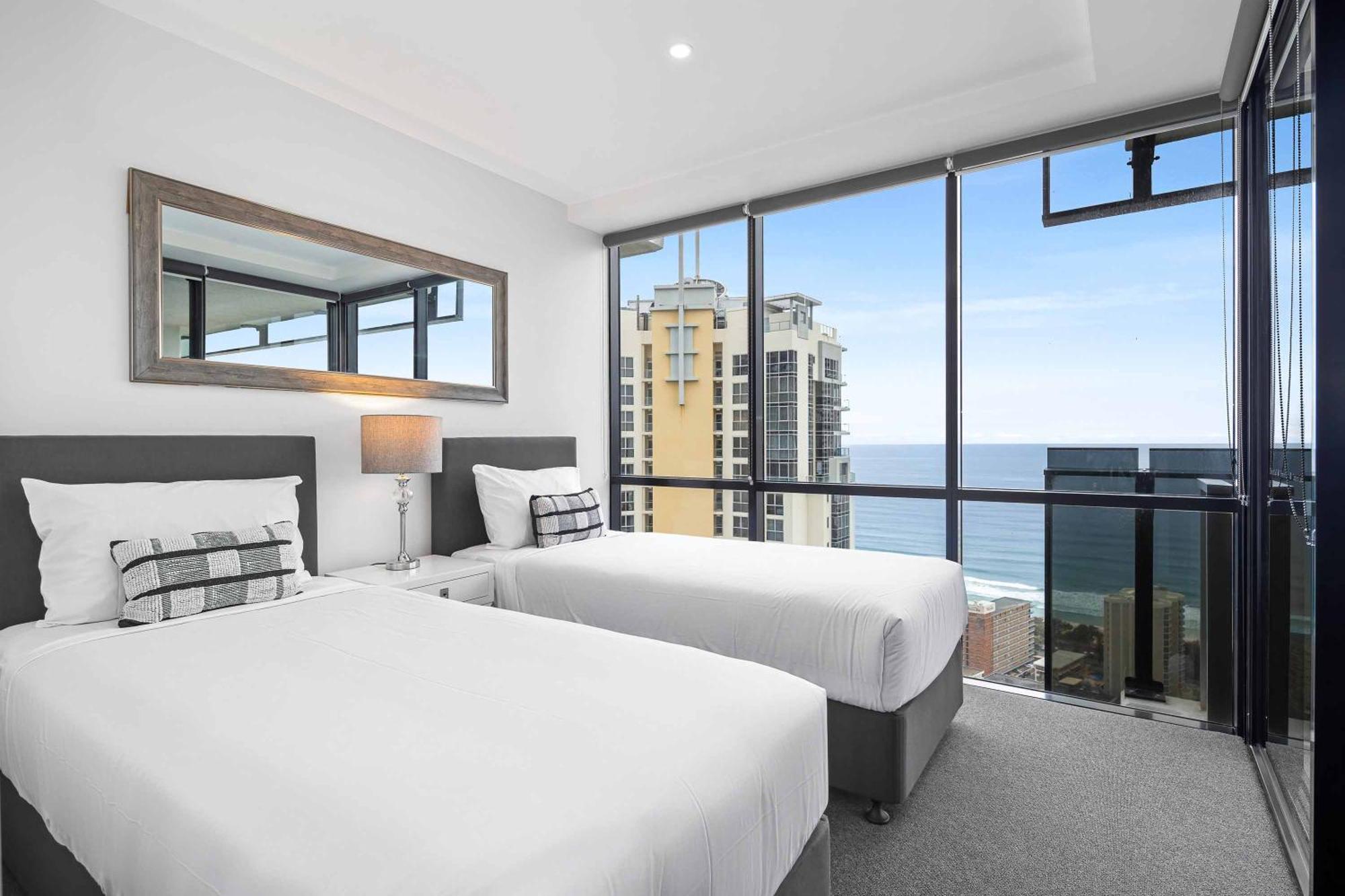Holiday Holiday Circle On Cavill Apartments โกลด์โคสต์ ห้อง รูปภาพ