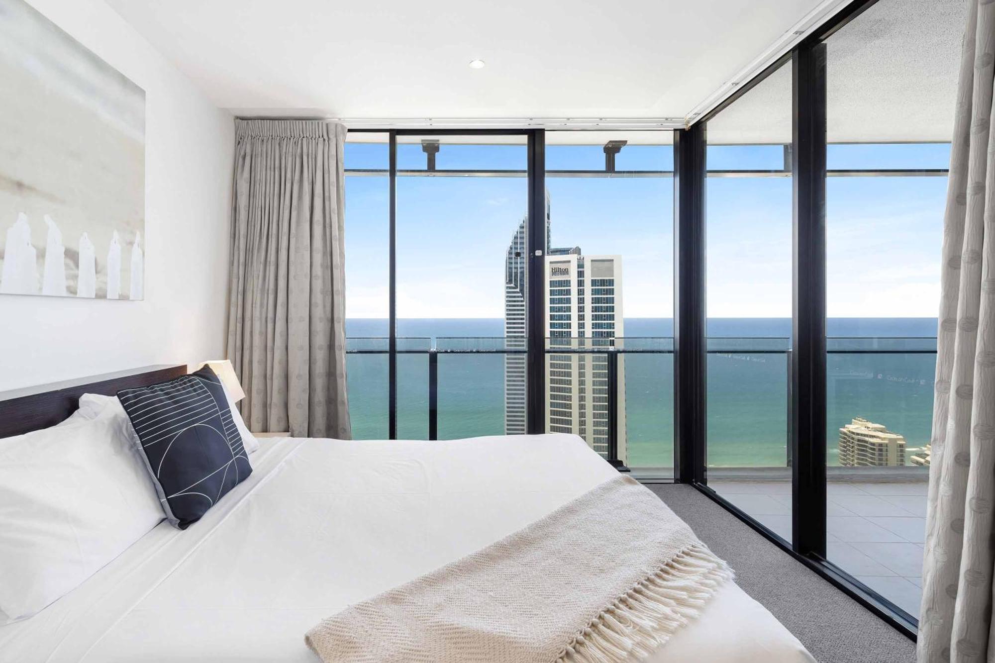 Holiday Holiday Circle On Cavill Apartments โกลด์โคสต์ ห้อง รูปภาพ