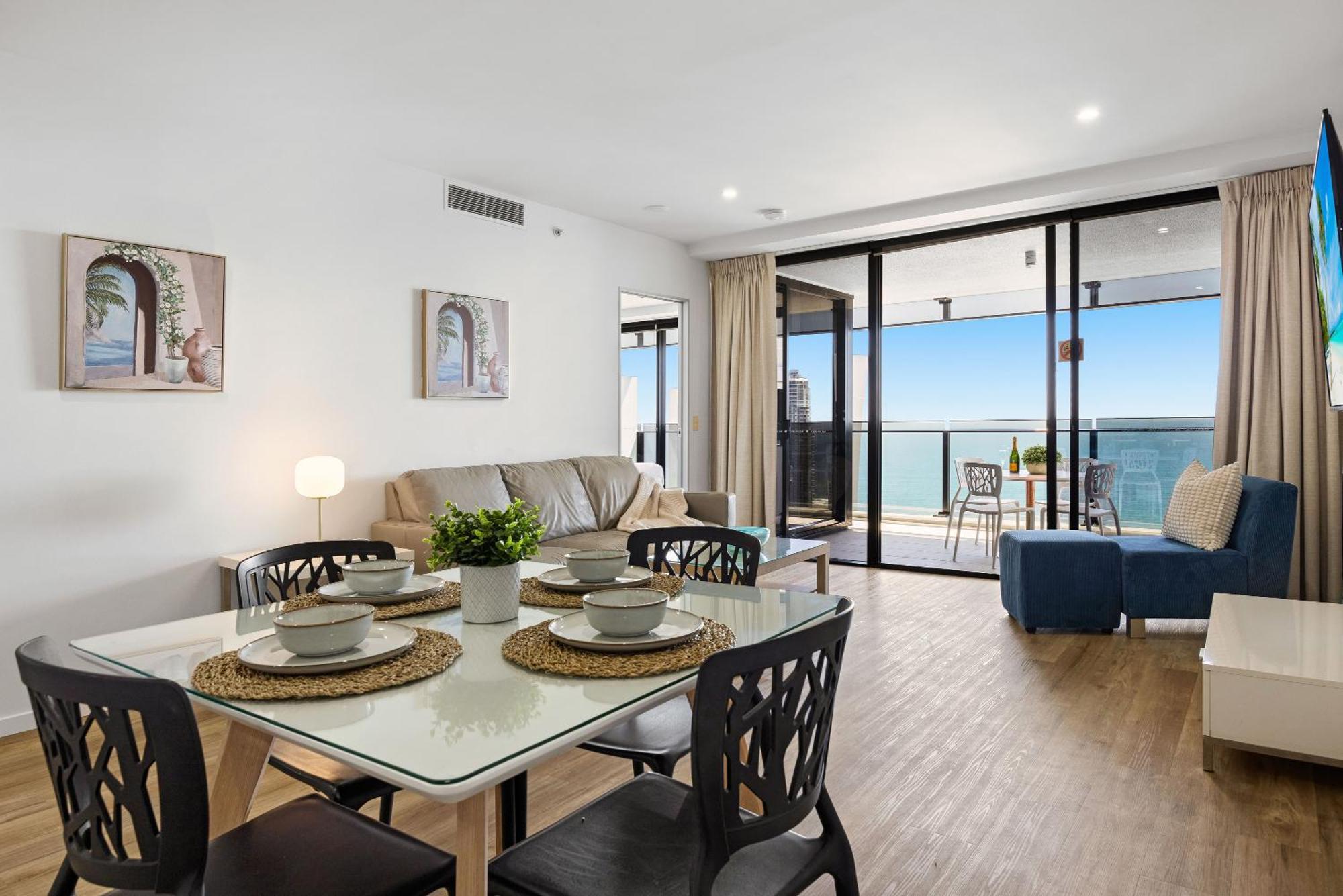 Holiday Holiday Circle On Cavill Apartments โกลด์โคสต์ ห้อง รูปภาพ